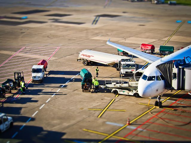 深圳国际空运快递.jpg